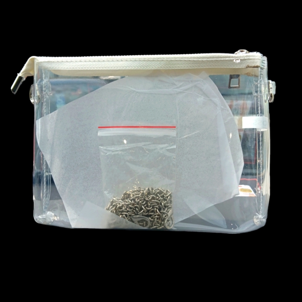 Fashionable Clear Handbag with Chain Strap.